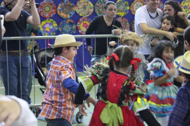 201506 - Festa Junina no Colégio - 10/20