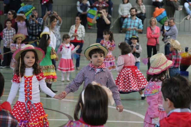 201405 - Festa Junina no Colégio - 06/20