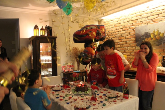 201309 - Aniver 05 Anos Roberto - 15/17